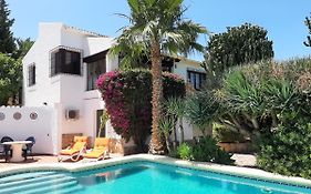 Villa Limon - Tropical Oasis With Private Pool